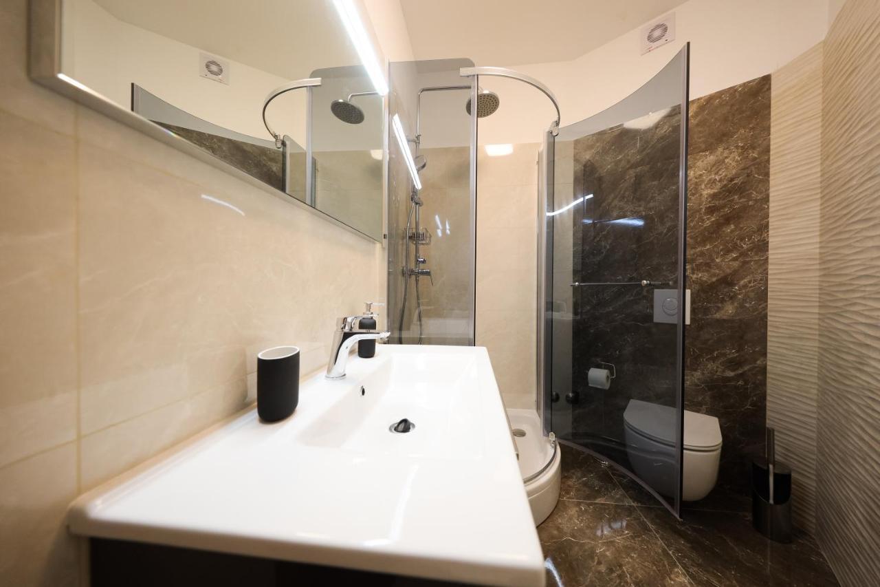 Holiday Home Mare Petrcane Ngoại thất bức ảnh