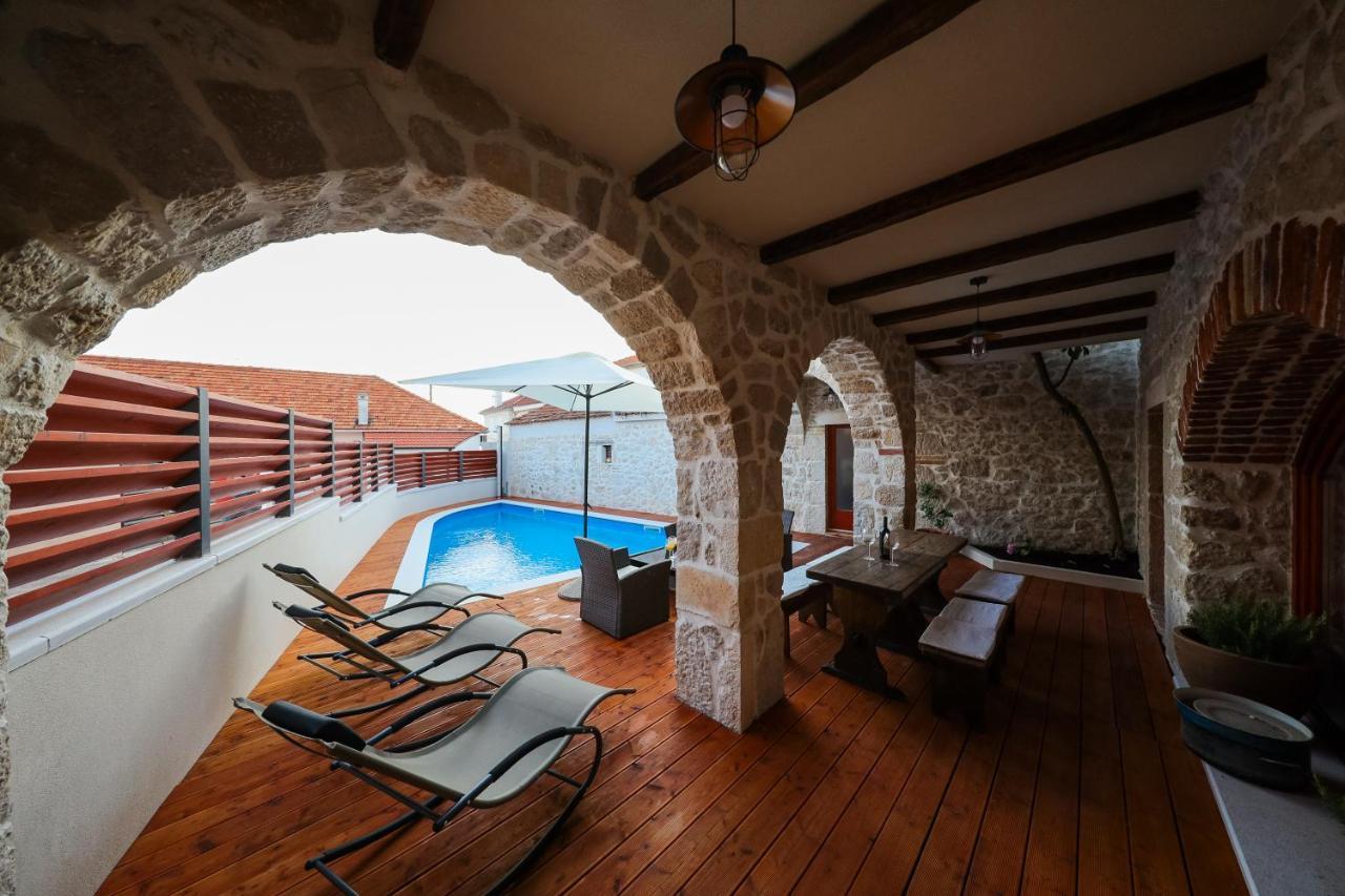 Holiday Home Mare Petrcane Ngoại thất bức ảnh