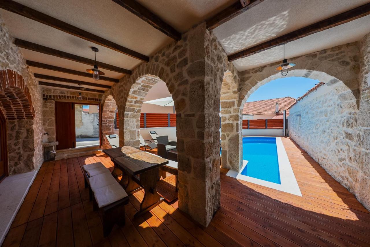 Holiday Home Mare Petrcane Ngoại thất bức ảnh